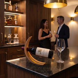 Levité Wine Holder