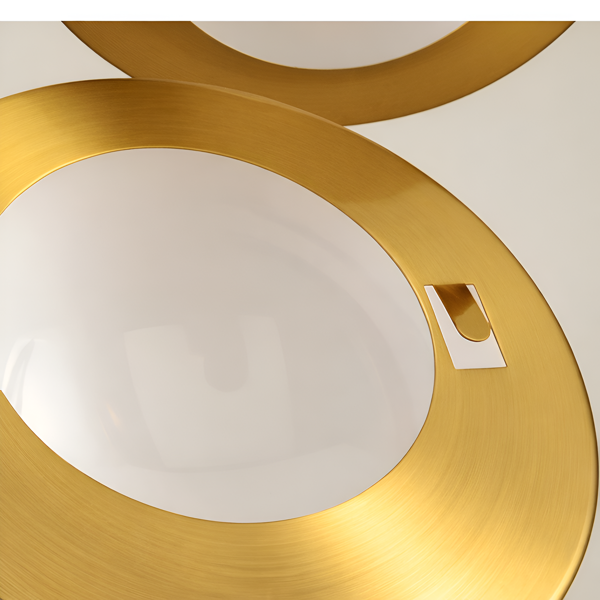 Solara Orbit Pendant